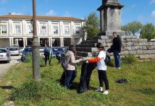 Depois da greve, alunos tomarenses quiseram dar o exemplo indo limpar as ruas