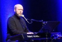 ENTRONCAMENTO | Carlos Mendes traz os poemas e canções de Abril ao Centro Cultural