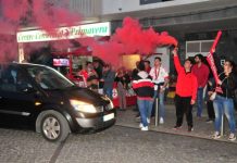 ENTRONCAMENTO | Benfiquistas festejam conquista do 37º Campeonato nas ruas da cidade