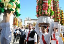 Cortejo dos Rapazes é o grande destaque do primeiro fim-de-semana da Festa dos Tabuleiros