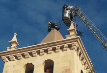 Entroncamento | Bombeiros recolocam cata-vento na Igreja Matriz