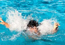 Entroncamento | Menina de 3 anos transportada para Lisboa depois de pré-afogamento em piscina