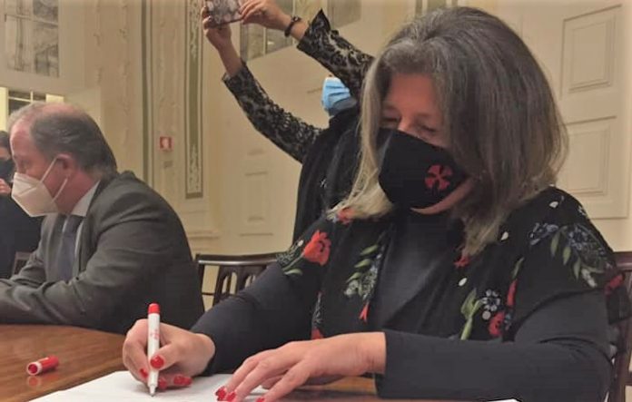 presidente Anabela Freitas