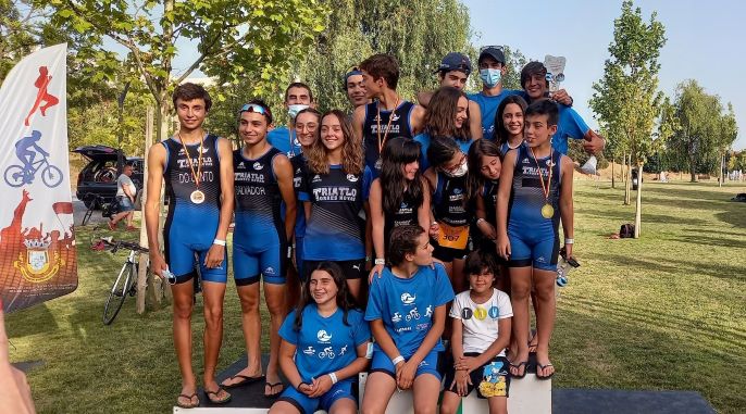 CLUBE DE NATAÇÃO DE TORRES NOVAS - 2ºlugar TRIATLO JOVEM CASTELO BRANCO (2)