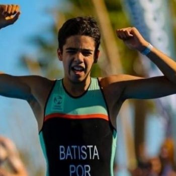 João Nuno Batista na chegada à meta – Campeonanto do Mundo de Triatlo em Juniores (2)