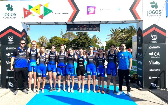 Equipa feminina do CNTN - 1ºlugar Triatlo da Quinta do Lago