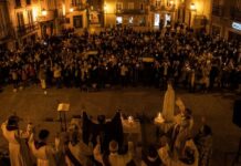 Abrantes | Dezenas de pessoas apelam à paz na Ucrânia