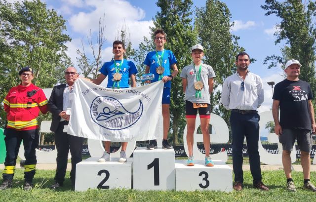 Dinis Ferreira e Francisco Carvalho - 1º e 2ºlugares no Triatlo Xterra Jovem na Golegã