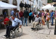 Tomar | Técnicos, autarcas e cidadãos experimentaram as dificuldades de percorrer a cidade com mobilidade reduzida