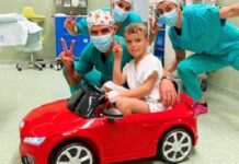 CHMT | Crianças submetidas a cirurgia vão para bloco operatório num carro elétrico