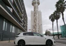 Peugeot 308 Hybrid 225cv – Revolução Francesa