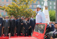 Centenas de bombeiros no Entroncamento em comemoração