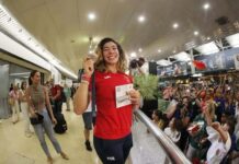 Tomarense Patrícia Sampaio recebida por multidão em Lisboa