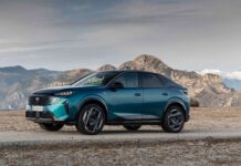 Novo Peugeot e-3008 é um sucesso comercial com mais de 100.000 encomendas