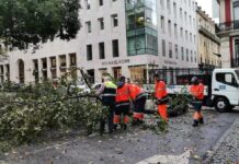 Depressão Martinho deixa rasto de destruição no país e deverá ficar mais forte esta tarde