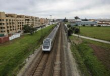 Comboios já circulam na Linha do Norte mas com muito atraso