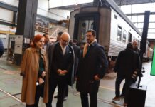 Ministra do Ambiente e Energia e Ministro das Infraestruturas e Habitação apresentam nova automotora da CP no Entroncamento