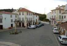 “Vamos Cantar os Reis!” na Praça Alexandre Herculano, em Constância