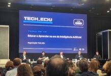 Equipa da Educação do Município do Entroncamento visita Futurália 2026 em Lisboa