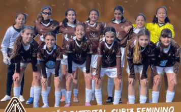 Equipa feminina Sub13 do CADE conquista quinto título distrital consecutivo em Futebol 7