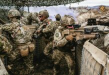 Dois militares feridos em incidente de paraquedismo em Tancos; Exército abre investigação