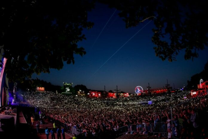 Rock-in-Rio-o-cartaz-oficial-de-2022-@rockinrio-2-1024x683