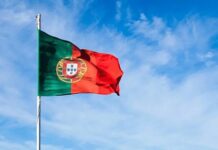 Bandeira de Portugal não foi hasteada no Entroncamento no 10 de Junho; autarquia justifica remoção dos mastros devido às Festas da Cidade