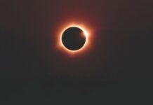 Eclipse solar de hoje observado no Médio Tejo: horários e cuidados essenciais