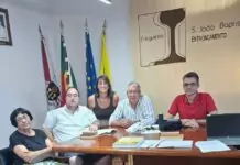 Executivo da Freguesia de São João Baptista reúne com historiadores para avançar projeto “Memórias da Freguesia”