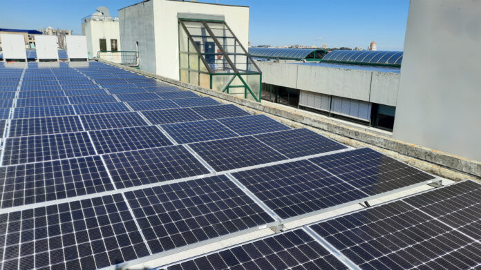unidade fotovoltaica